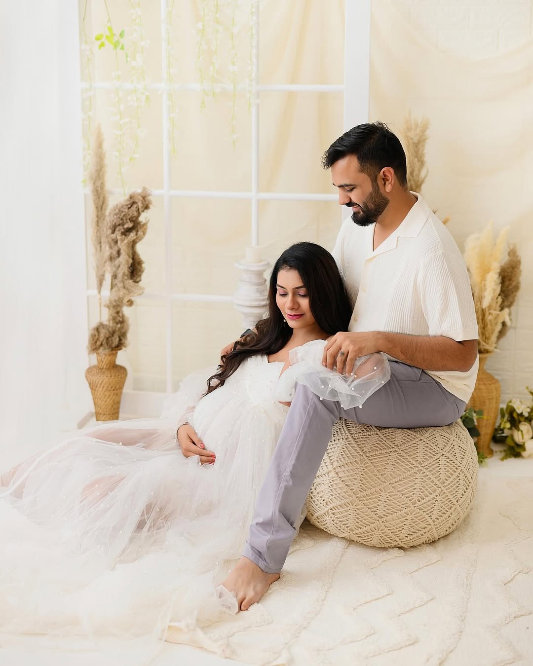 Couple Maternity Photoshoot in Nagpur