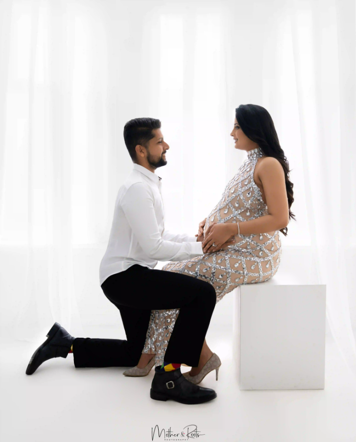 Family Maternity Photoshoot