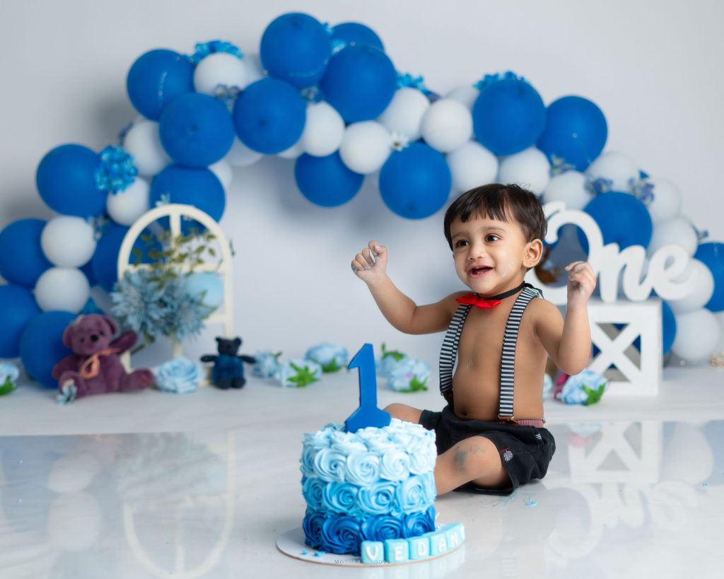Kids Cake Smash Photoshoot in Blue and White Theme