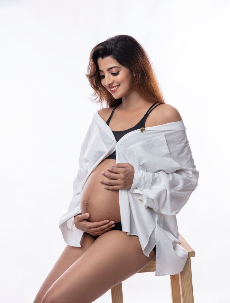 Professional Maternity Photoshoot in Nagpur